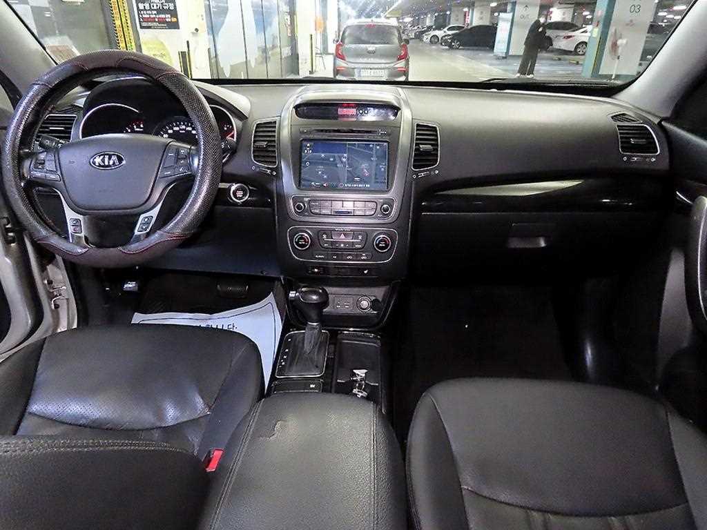 KIA Sorento - Vista 10