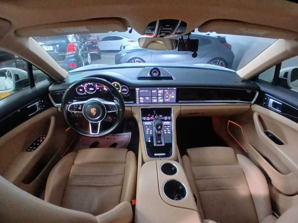 Porsche Panamera - Vista 6