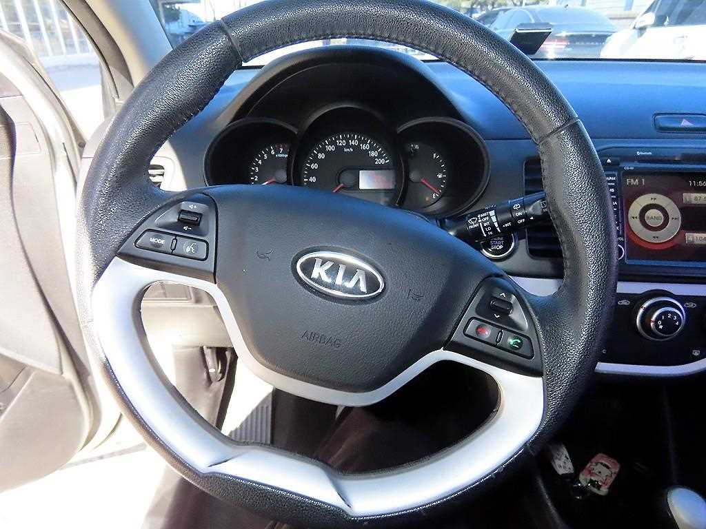 KIA Morning - Vista 8