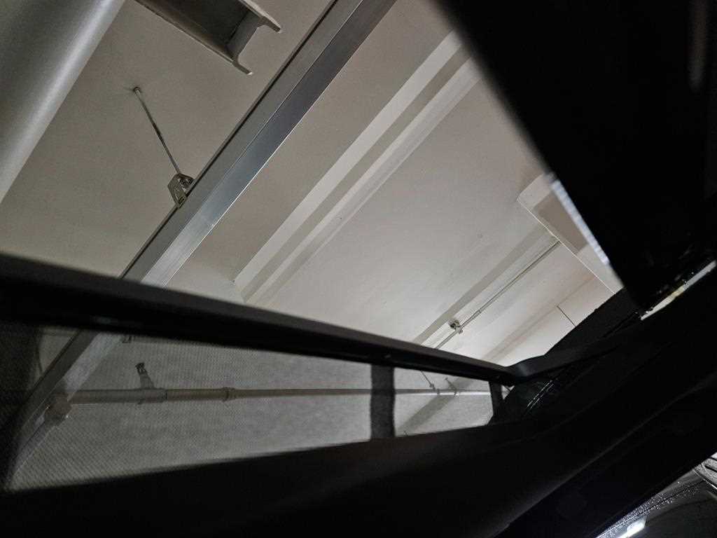 Land Rover Discovery 2022 Negro - Importación desde Corea - HF Imports Iquique - Foto 18