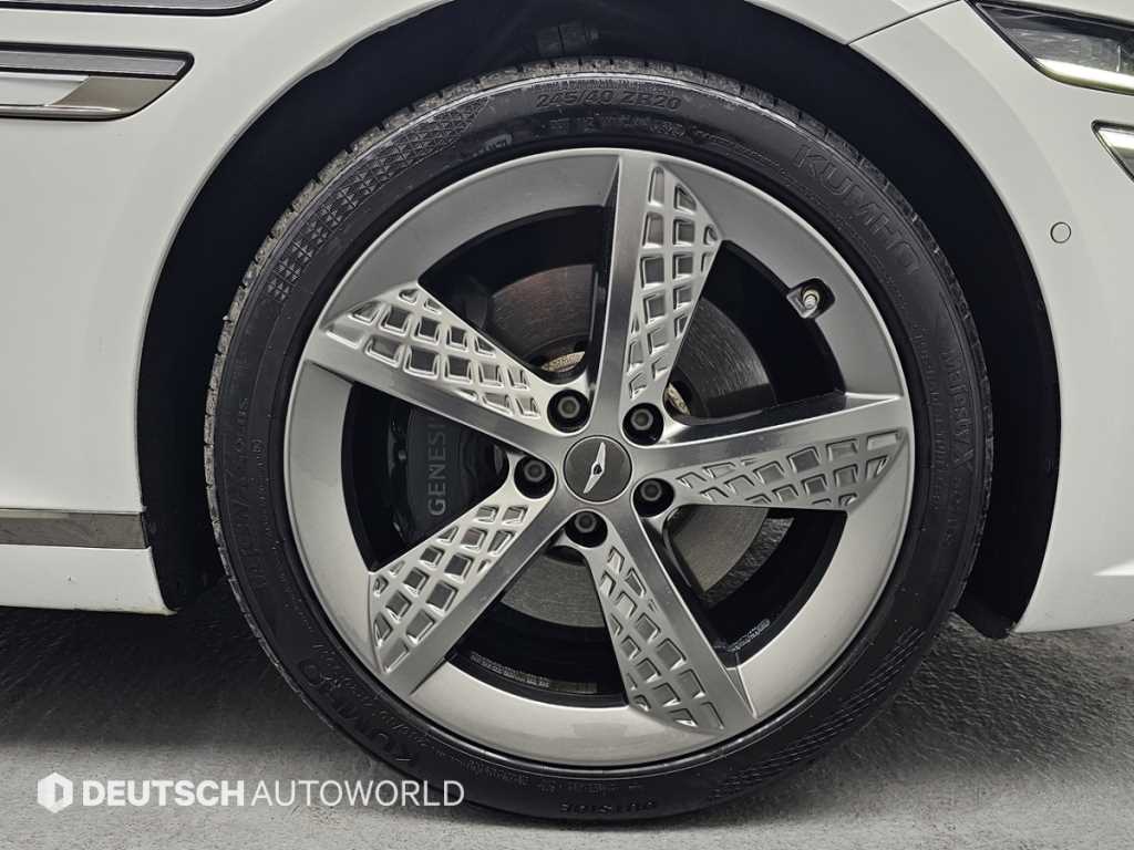 Genesis G80 - Vista 5