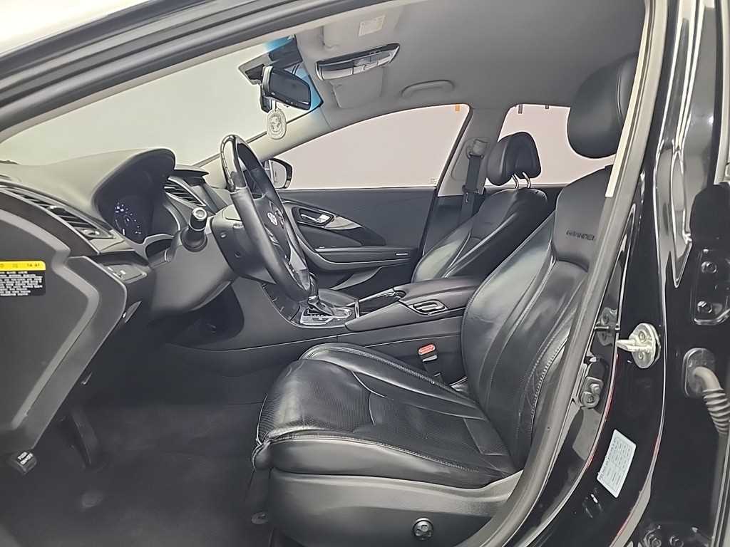 HYUNDAI Grandeur - Vista 11