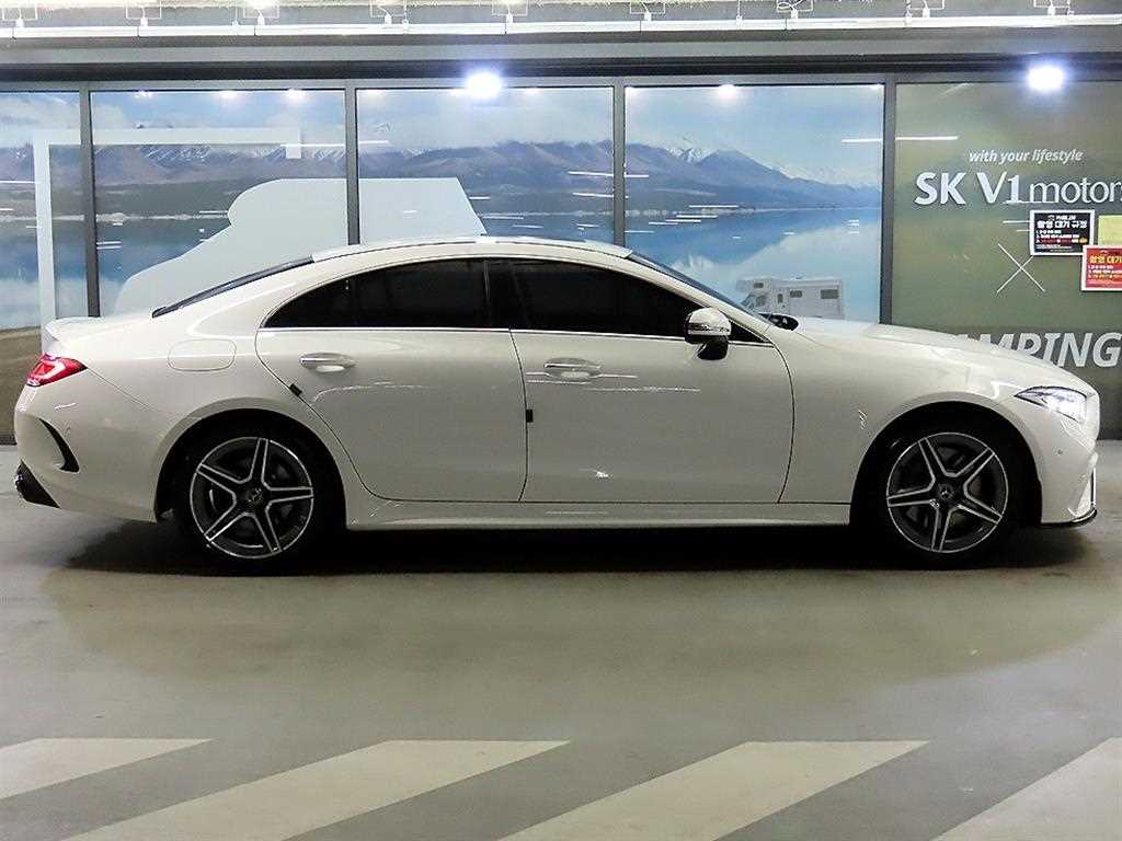 Mercedes Benz CLS Class - Vista 3