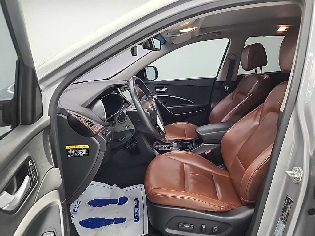 HYUNDAI Maxcruz - Vista 11