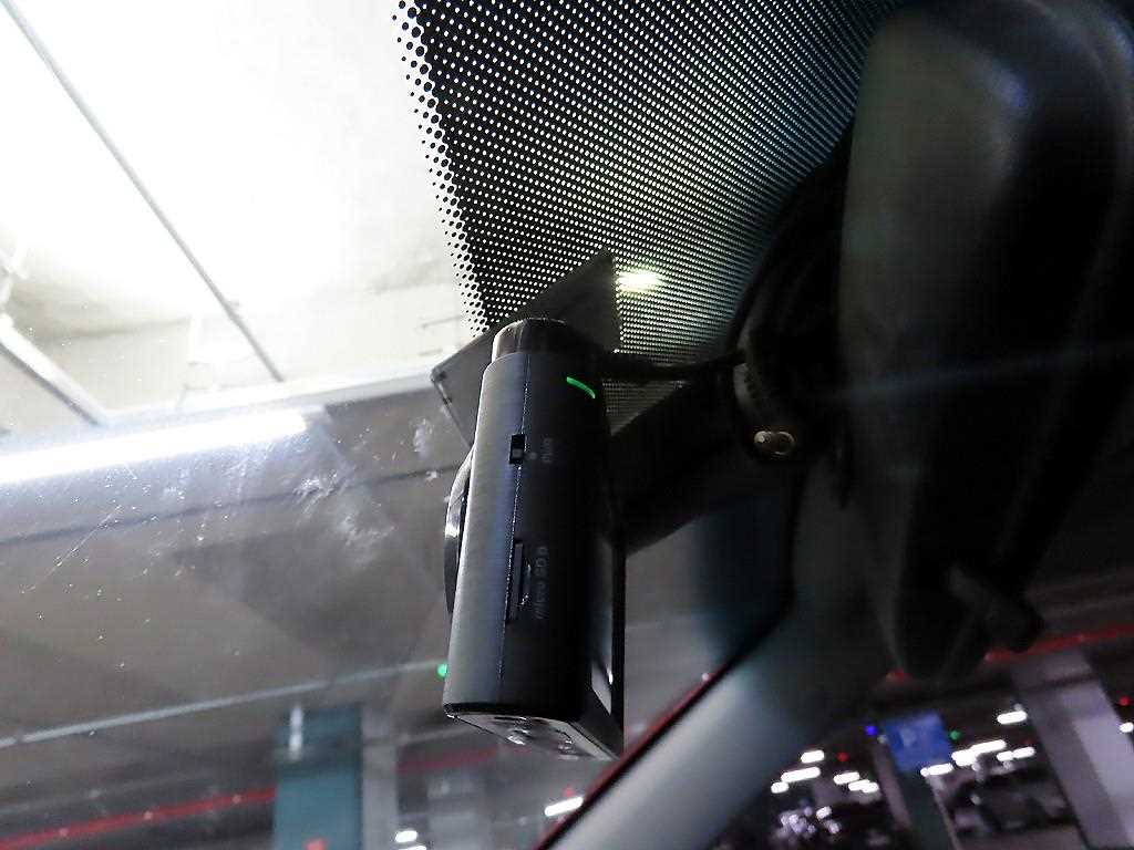 Ssangyong Tivoli 2016 Azul - Importación desde Corea - HF Imports Iquique - Foto 15