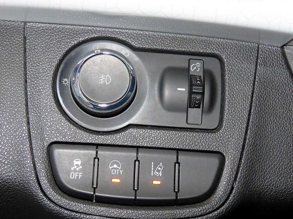 Chevrolet Spark 2016 Blanco - Importación desde Corea - HF Imports Iquique - Foto 14