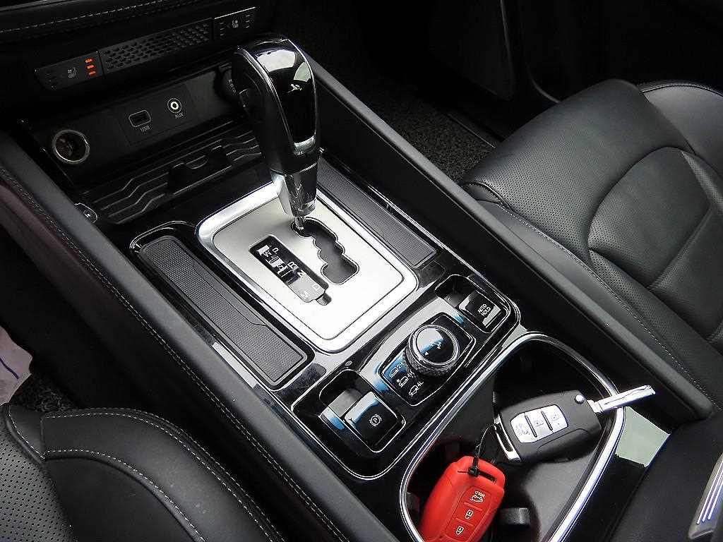 Ssangyong Rexton - Vista 10