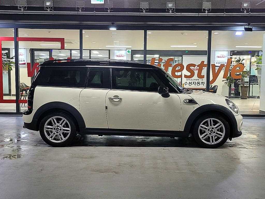 Mini Clubman - Vista 3
