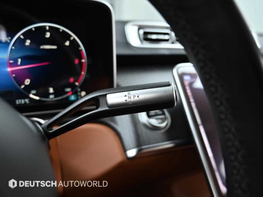 Mercedes Benz S Class - Vista 9