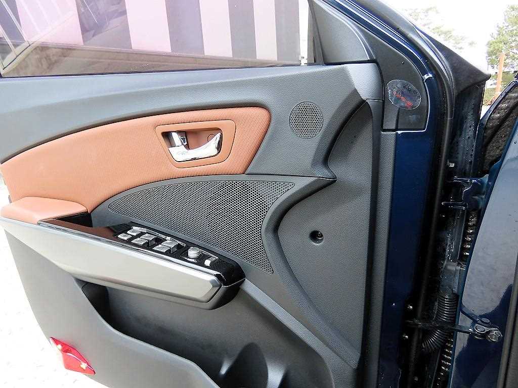 Ssangyong Tivoli - Vista 11