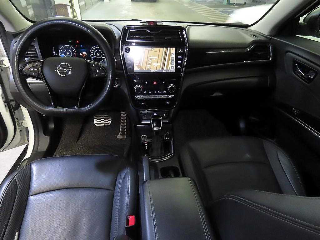 Ssangyong Tivoli - Vista 10