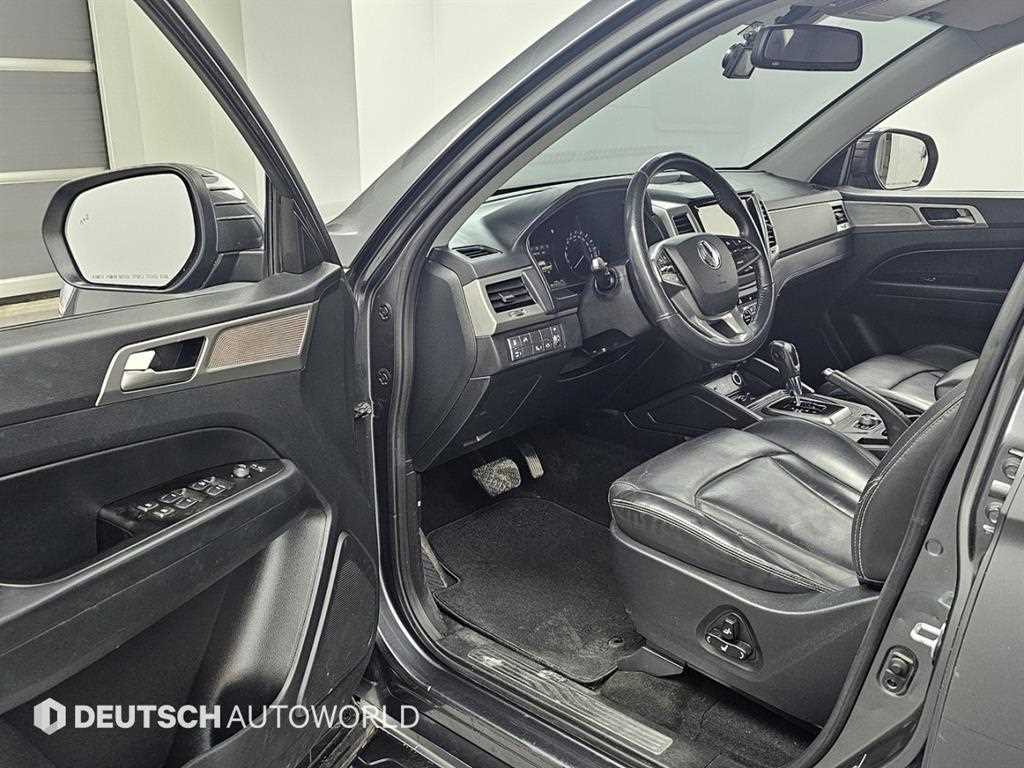 Ssangyong Rexton - Vista 11