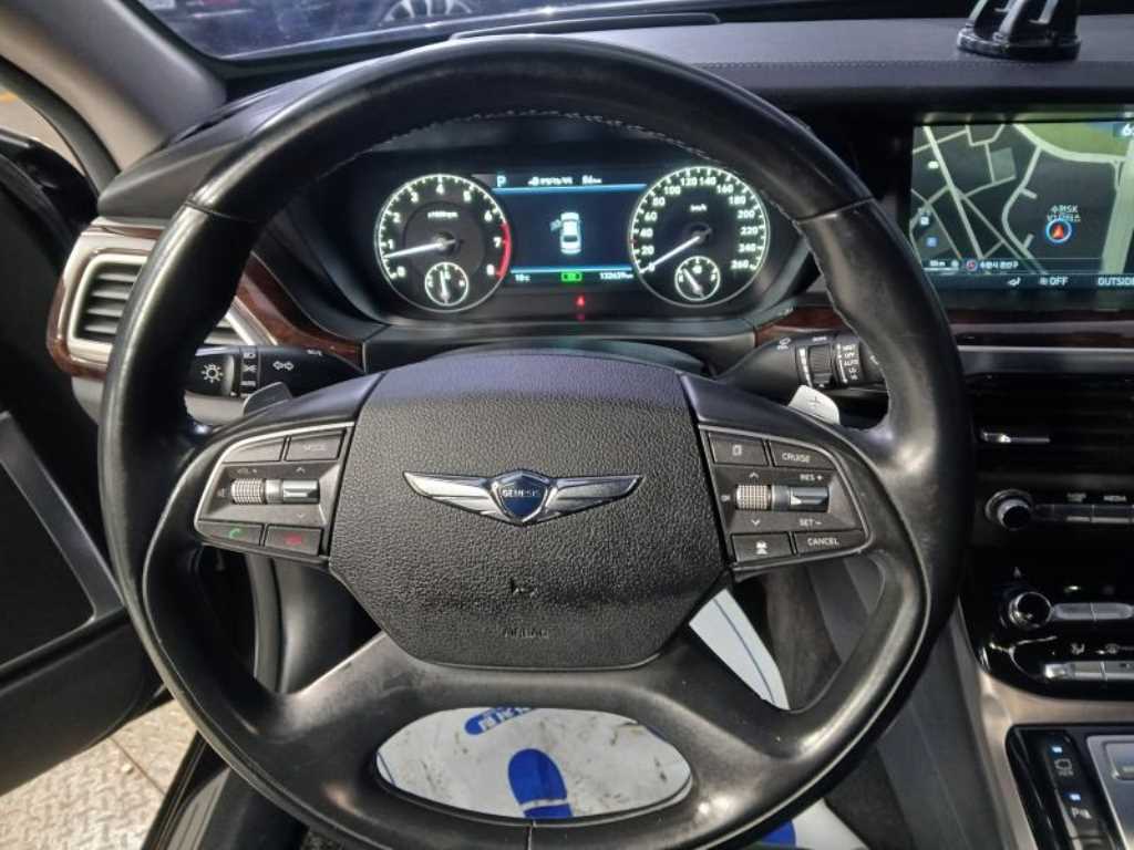 Genesis EQ900 - Vista 8