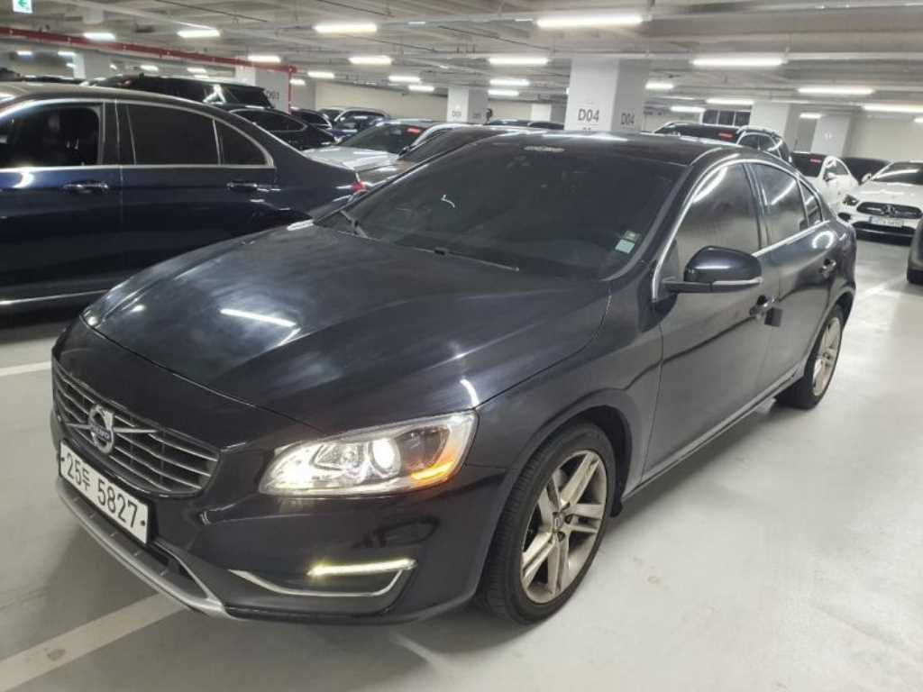 Volvo S60 2014 Negro - Importación desde Corea - HF Imports Iquique - Foto 1