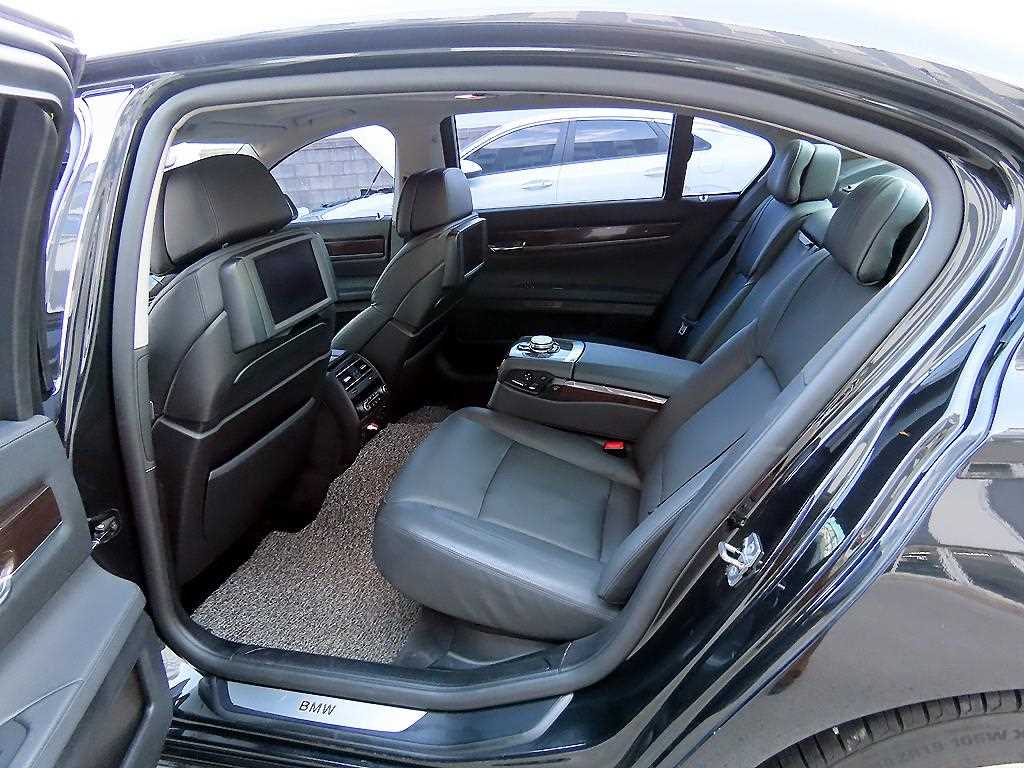 BMW 7 Series - Vista 6