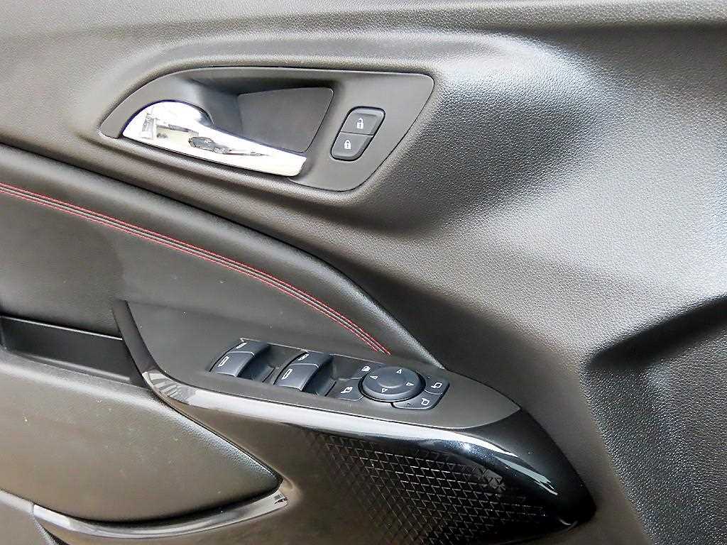 Chevrolet Trax - Vista 11