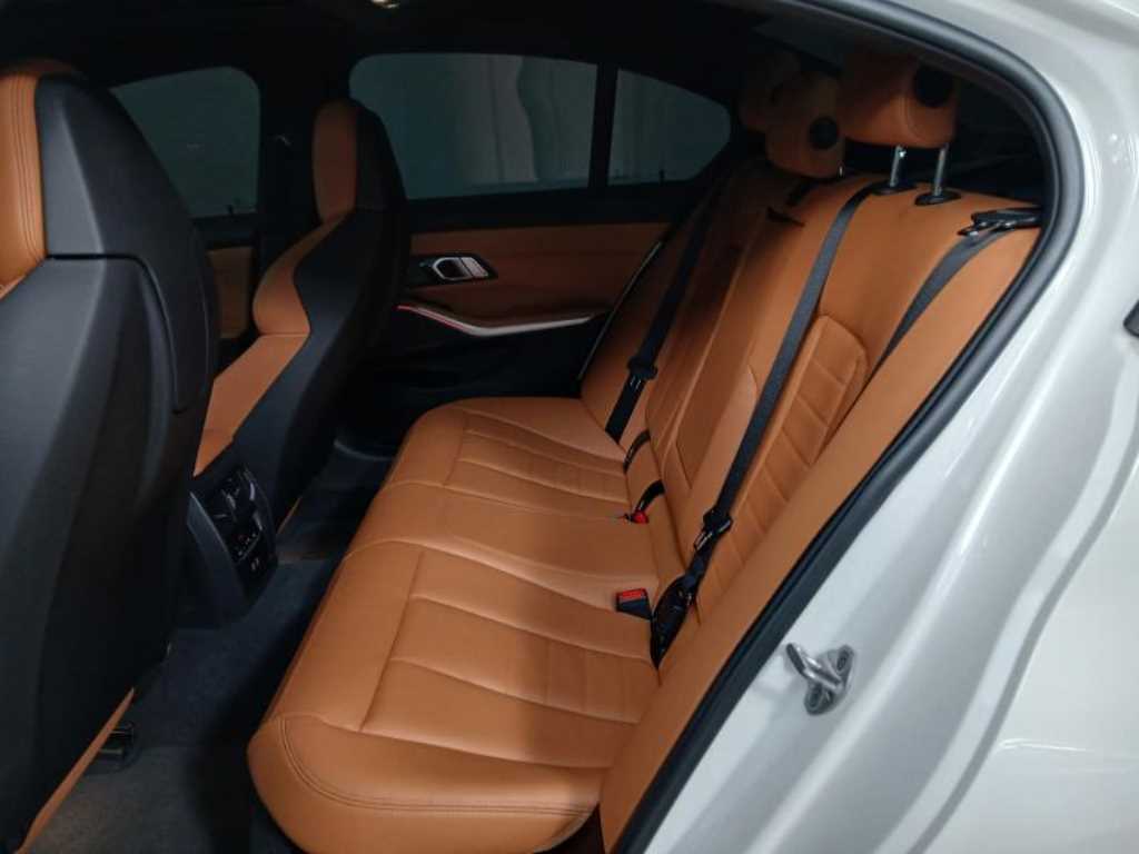 BMW 3 series - Vista 6