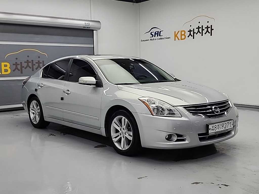Nissan Altima - Vista 4