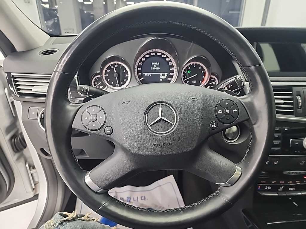 Mercedes Benz E class 2011 Gris - Importación desde Corea - HF Imports Iquique - Foto 14