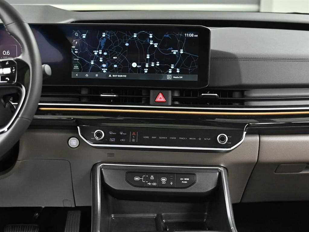 KIA Carnival 2025 Blanco - Importación desde Corea - HF Imports Iquique - Foto 14