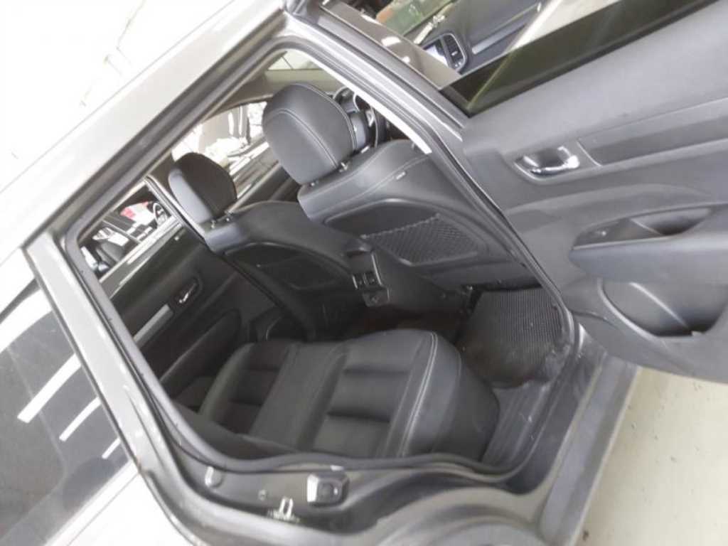 SAMSUNG QM6 - Vista 8