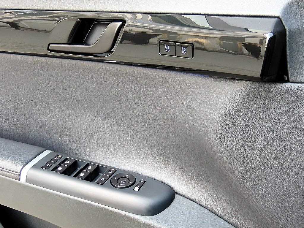 HYUNDAI Grandeur - Vista 11