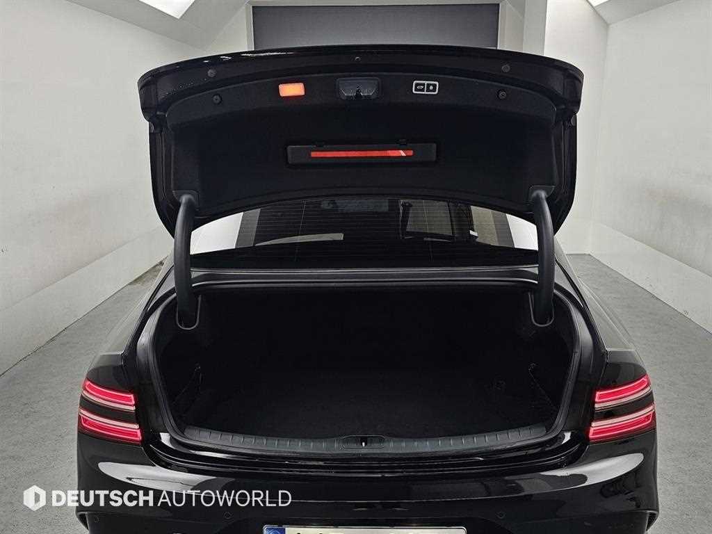 Genesis G80 2025 Negro - Importación desde Corea - HF Imports Iquique - Foto 19