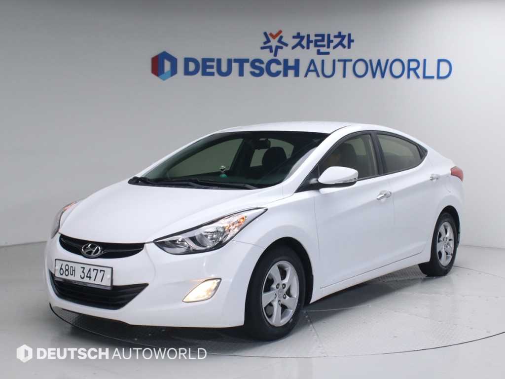 HYUNDAI Avante 2011 Blanco - Importación desde Corea - HF Imports Iquique - Foto 1