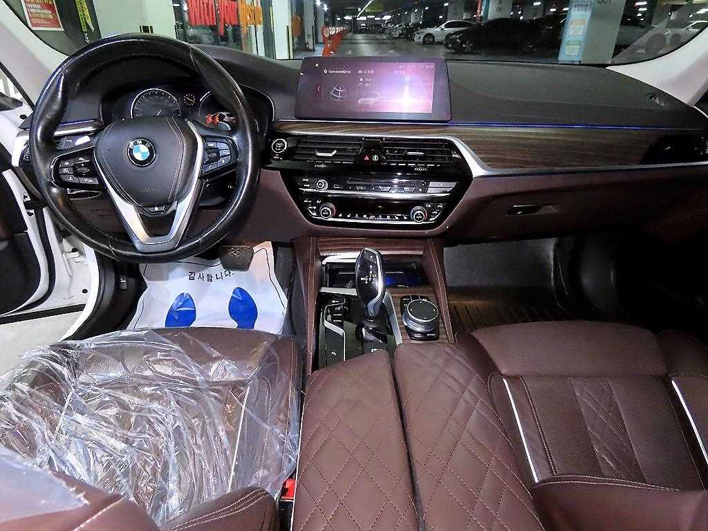 BMW 5 Series - Vista 10