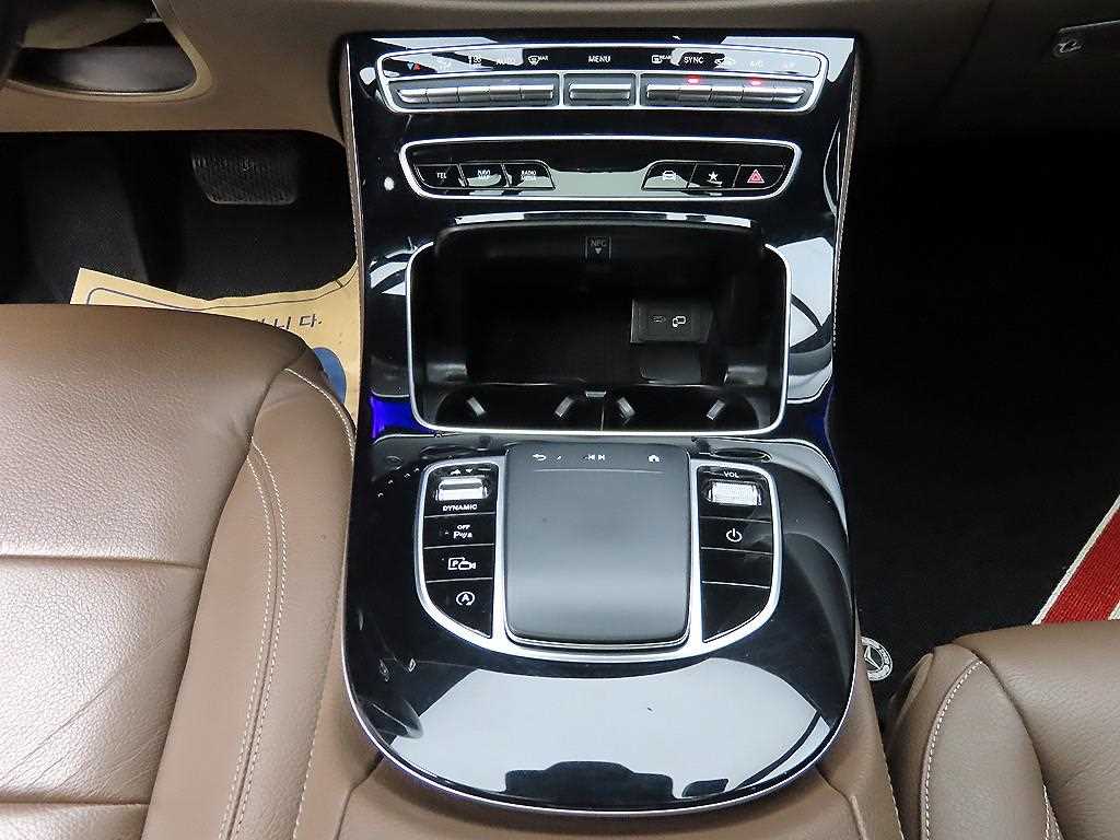 Mercedes Benz E class 2021 - Importación desde Corea - HF Imports Iquique - Foto 14