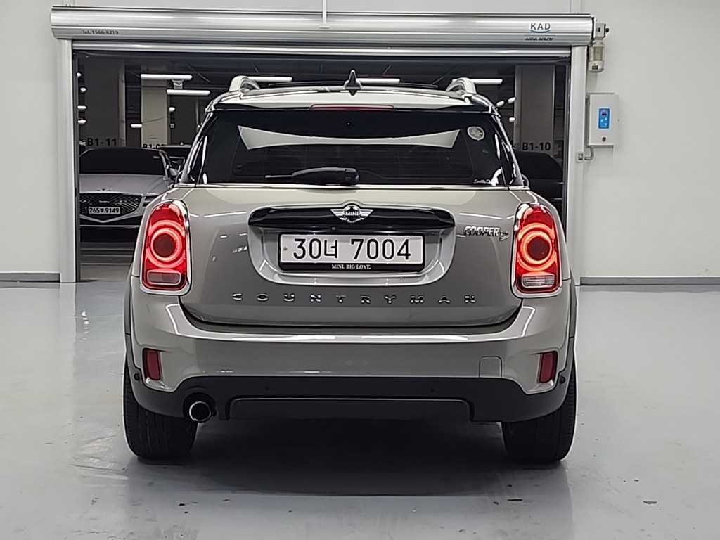 Mini Countryman - Vista 3