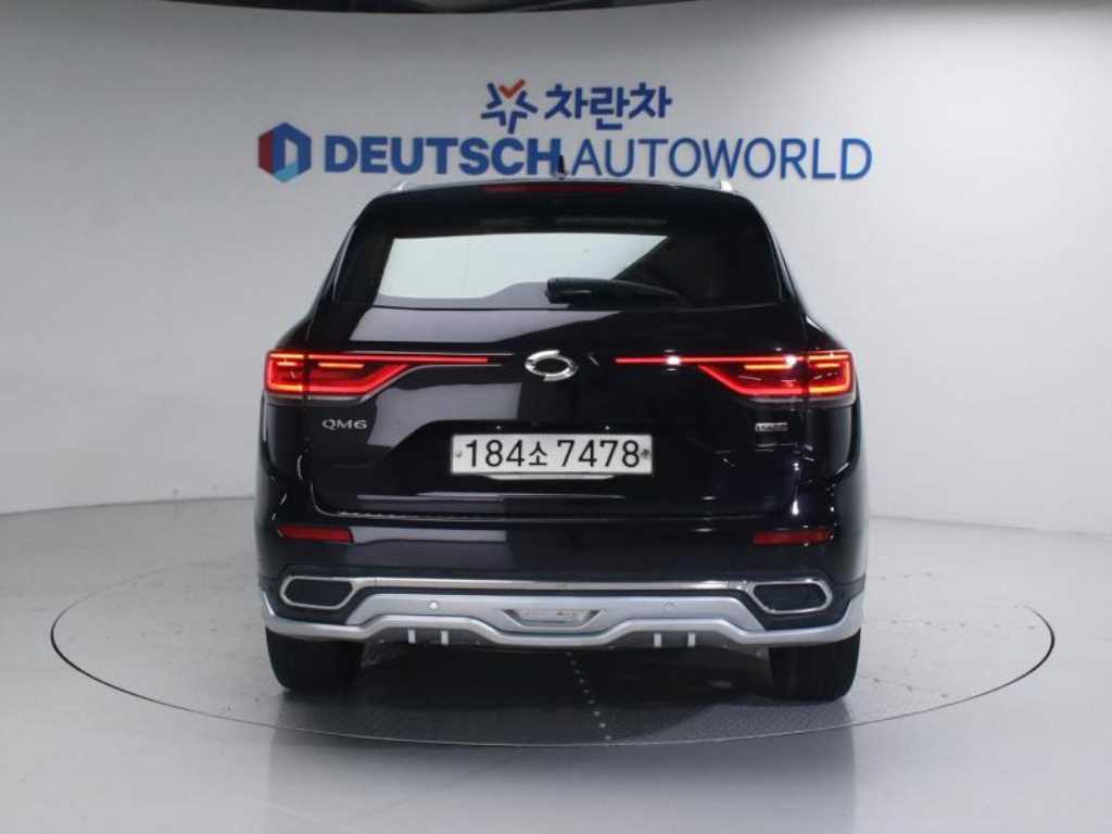 SAMSUNG QM6 - Vista 4