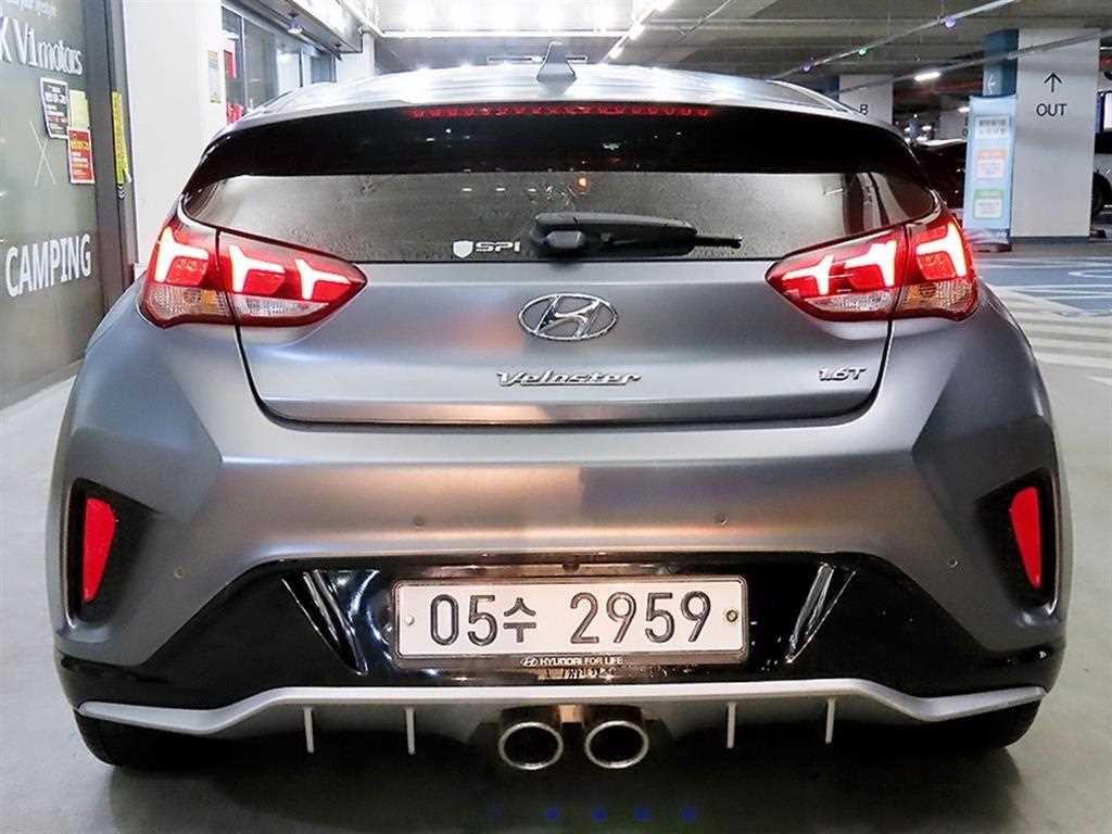 HYUNDAI Veloster - Vista 5