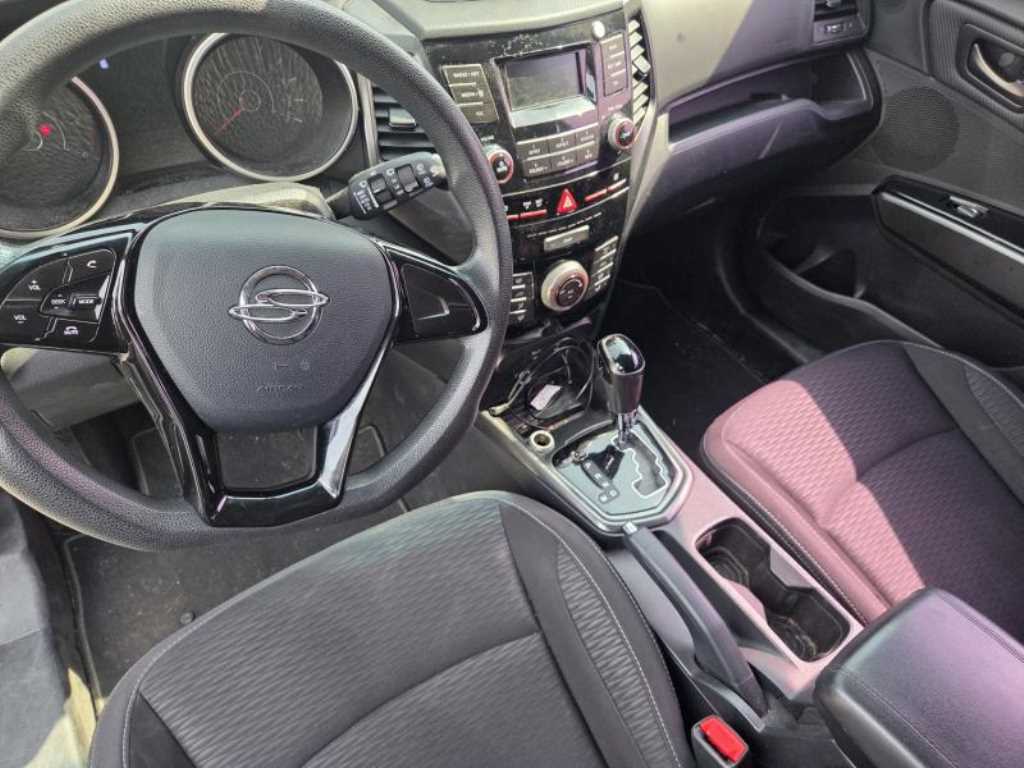 Ssangyong Tivoli - Vista 7