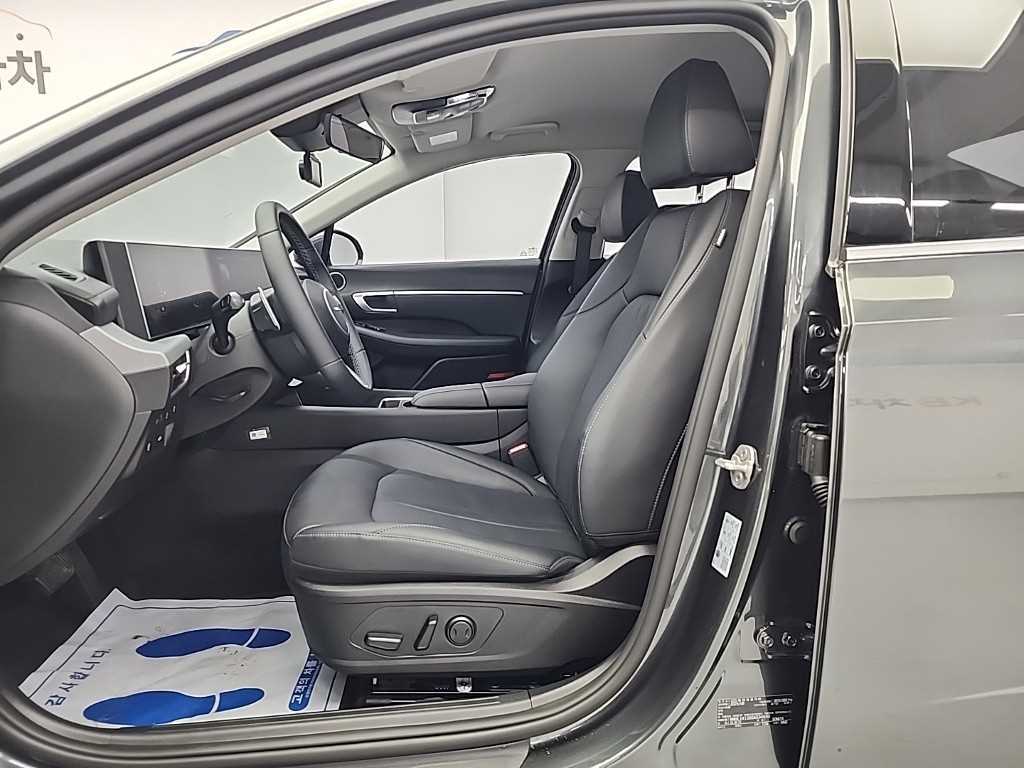 HYUNDAI Sonata - Vista 11