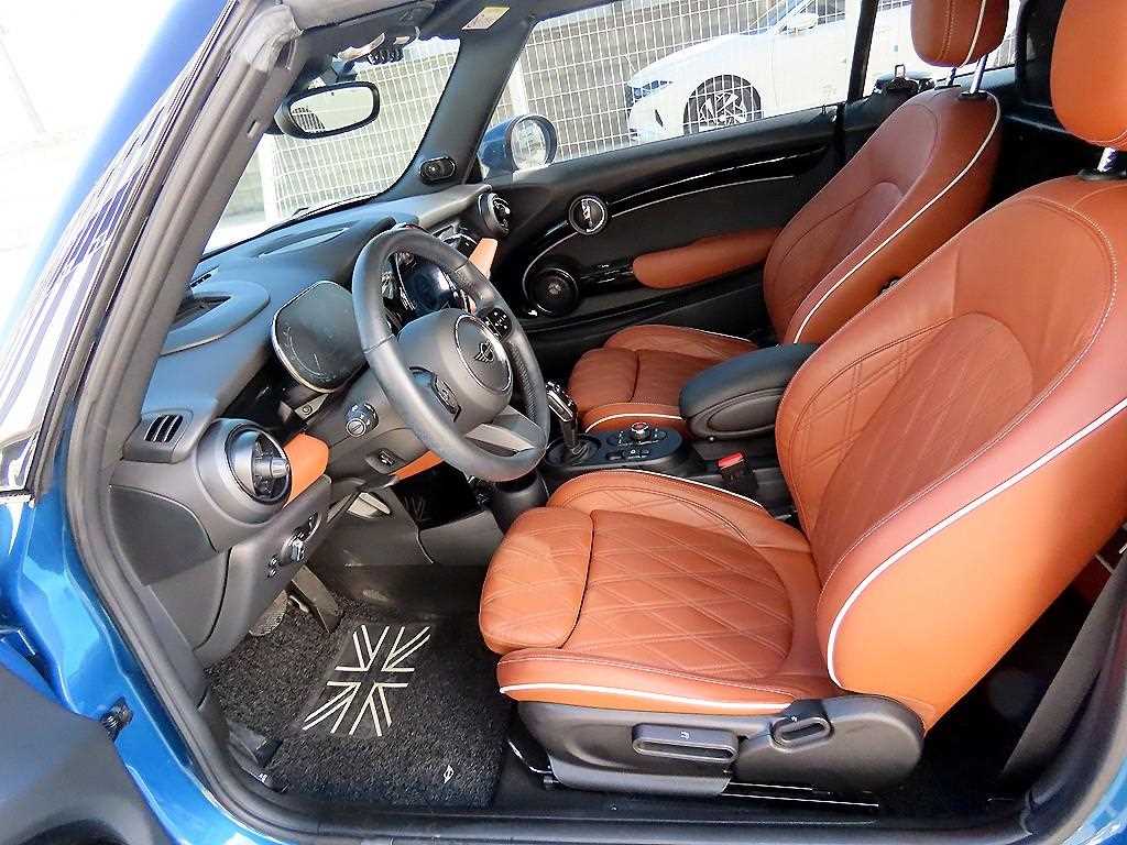 Mini Cooper Convertible - Vista 10