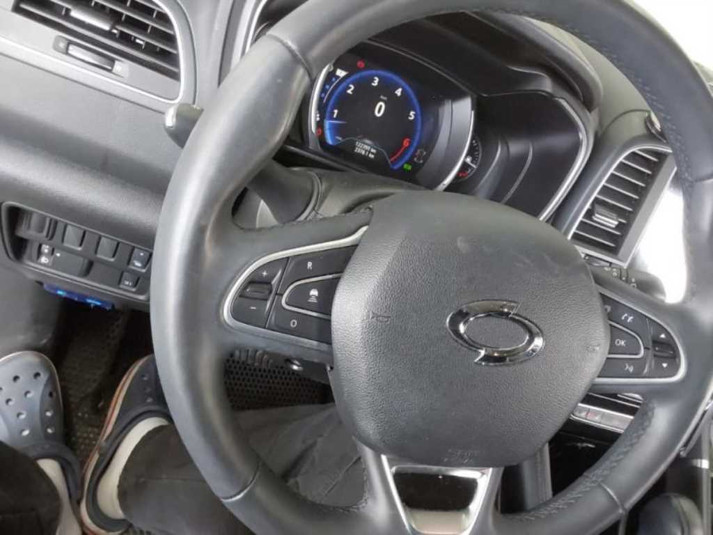 SAMSUNG QM6 - Vista 10