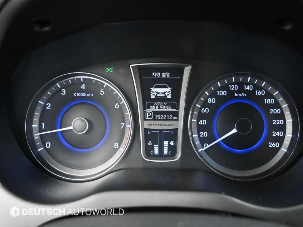 HYUNDAI Grandeur - Vista 8