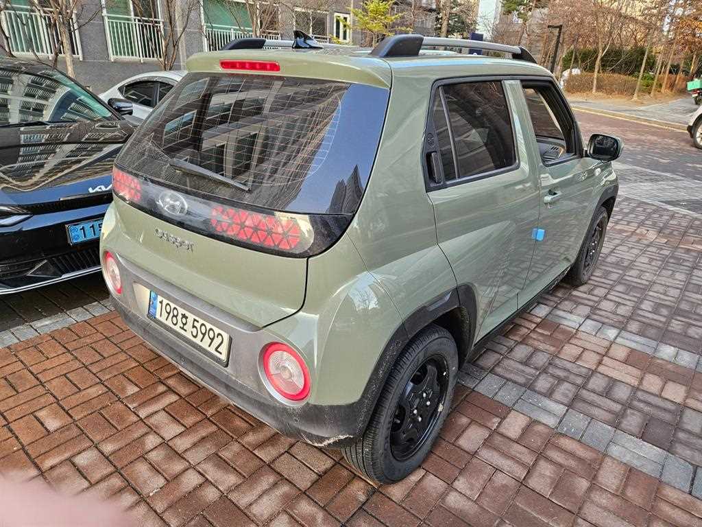 HYUNDAI Casper - Vista 6