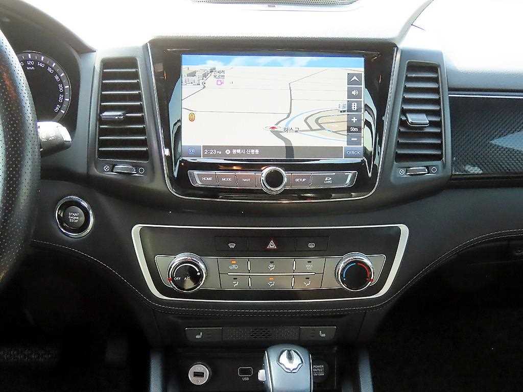 Ssangyong Rexton - Vista 11