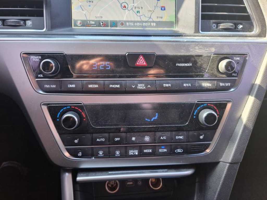 HYUNDAI Sonata - Vista 9