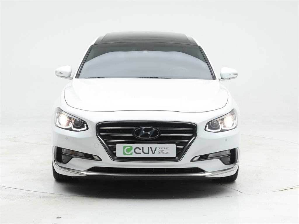 HYUNDAI Grandeur - Vista 2