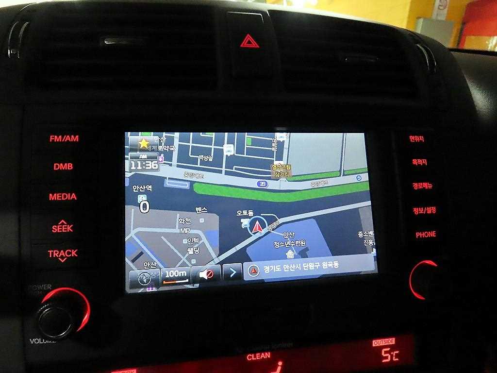 KIA Mohave - Vista 9