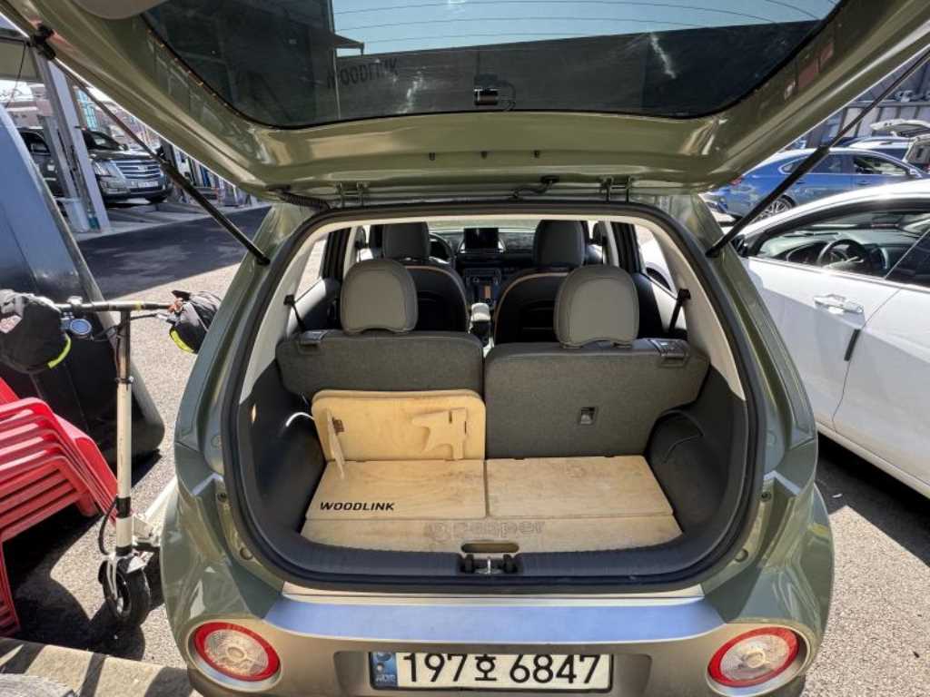 HYUNDAI Casper - Vista 5