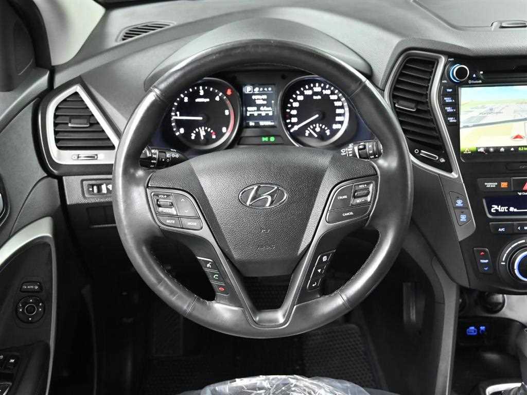 HYUNDAI Santa Fe 2016 Negro - Importación desde Corea - HF Imports Iquique - Foto 13