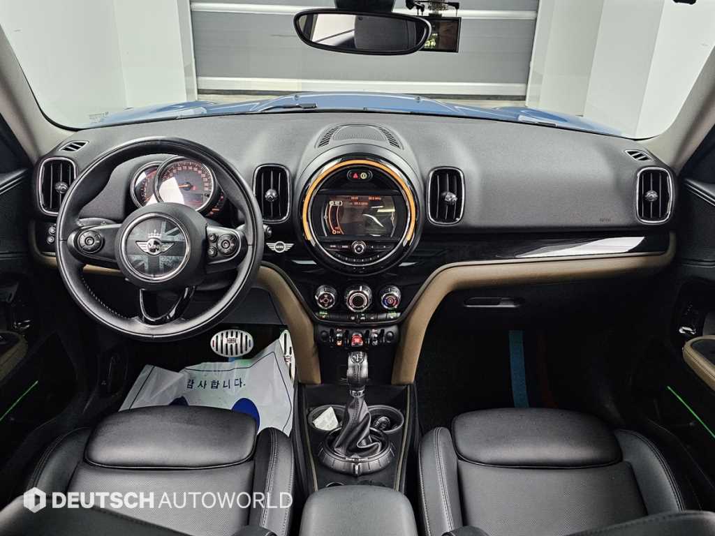 Mini Countryman - Vista 7