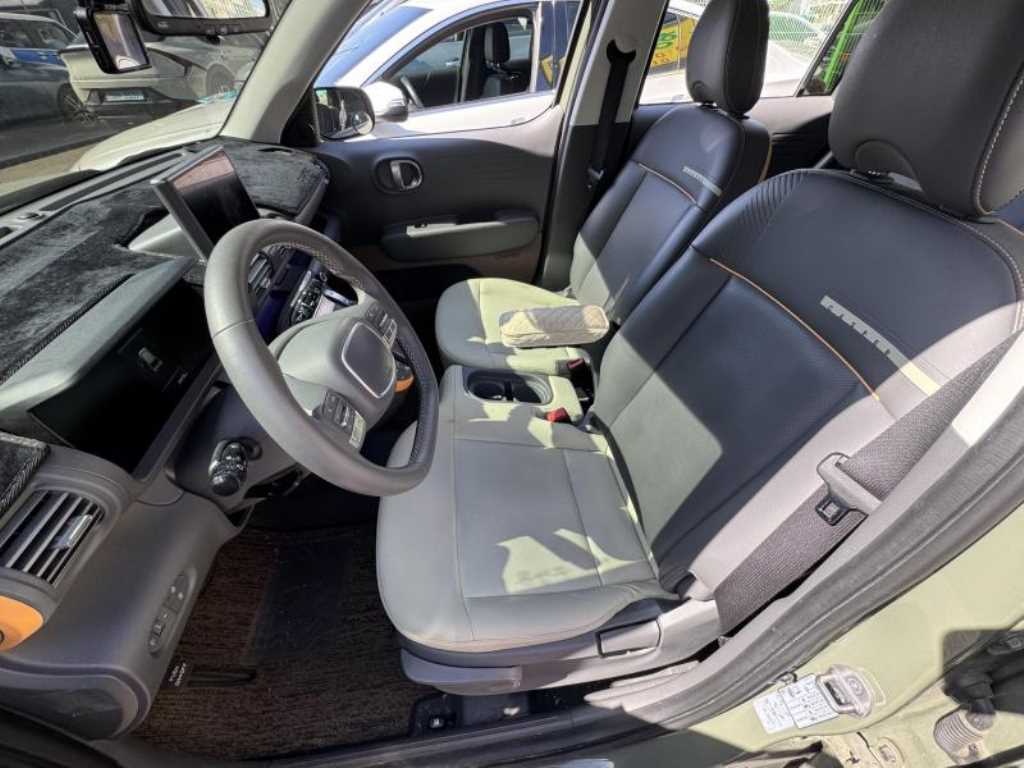 HYUNDAI Casper - Vista 11