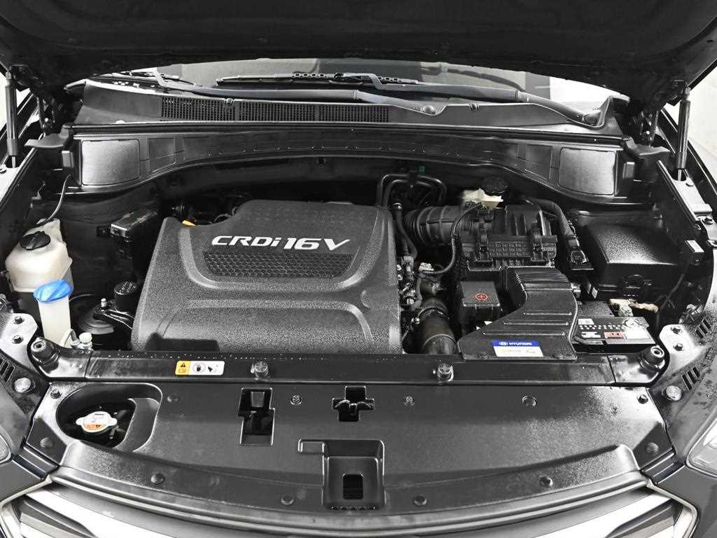 HYUNDAI Santa Fe - Vista 6