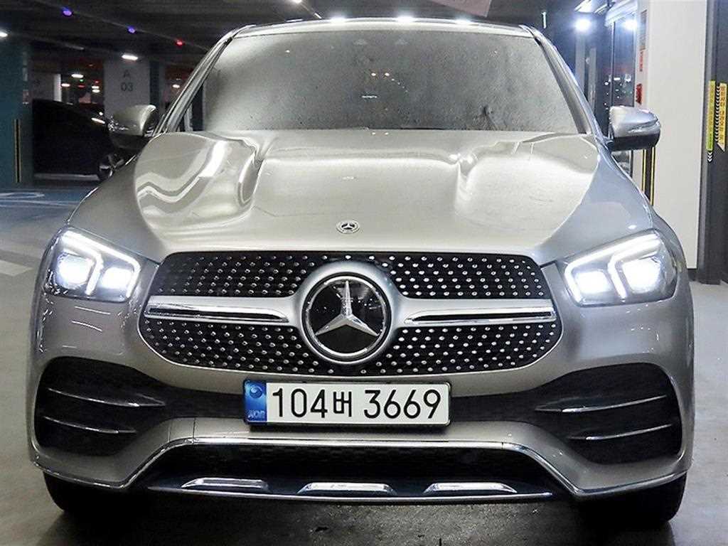 Mercedes Benz GLE Class - Vista 2