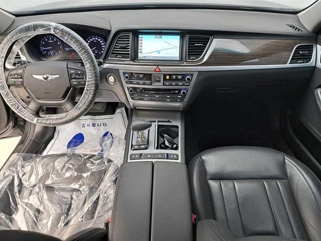 Genesis G80 - Vista 6
